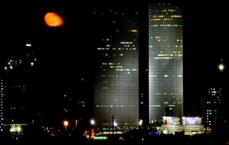 la ville de tel avive au nuit!!